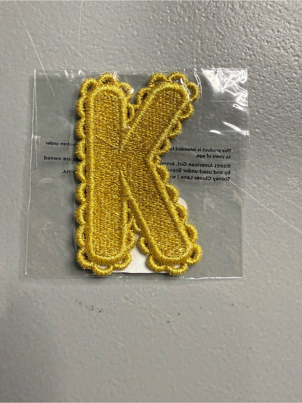 Stoney Clover Lane Gold Scalloped Letter Patch Gold & Brown (1)